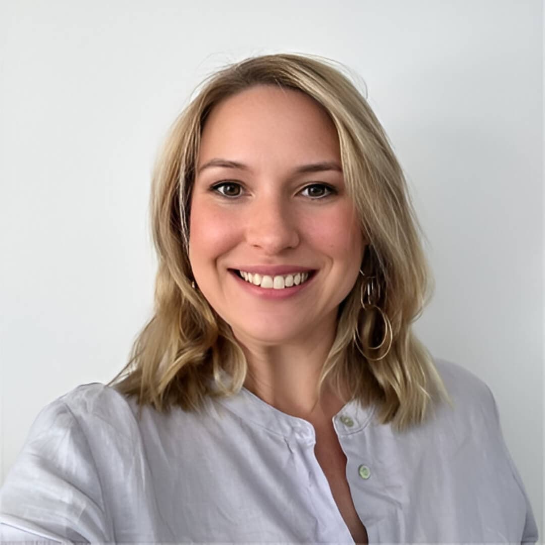 Izabela Ersahin headshot